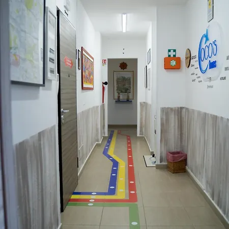 Coco's לינה וארוחת בוקר
